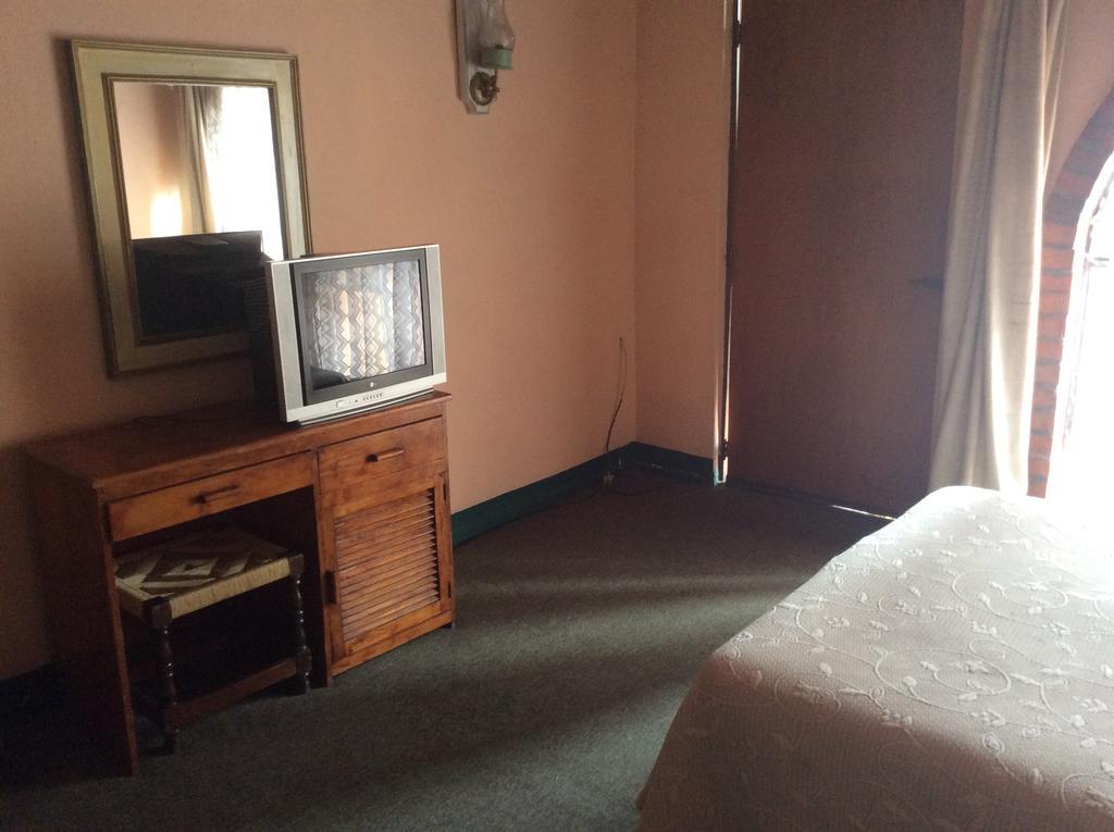 Hotel Villa De La Plata 과나후아토 객실 사진